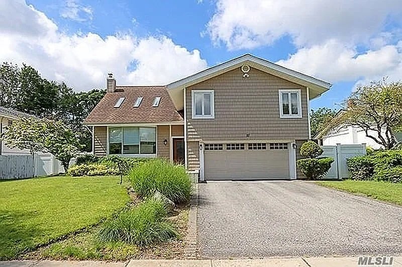 27 Forsythia Ln