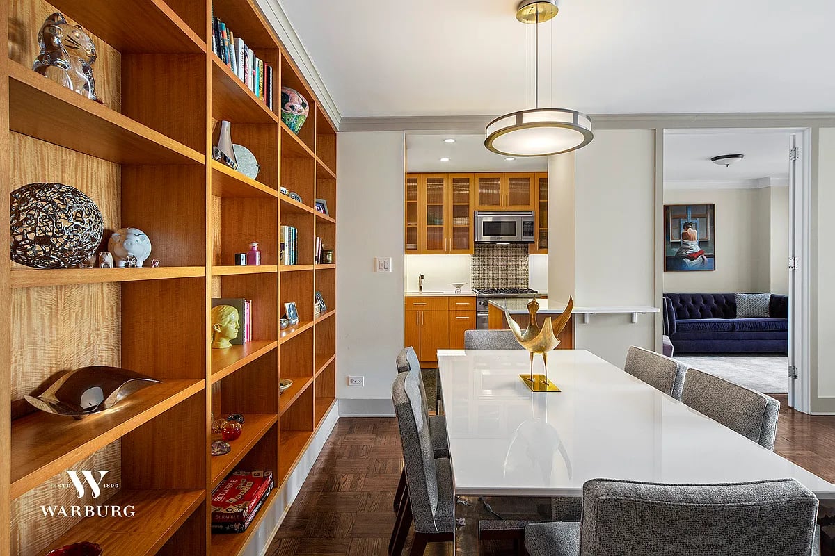 400 East 56th St, #23E