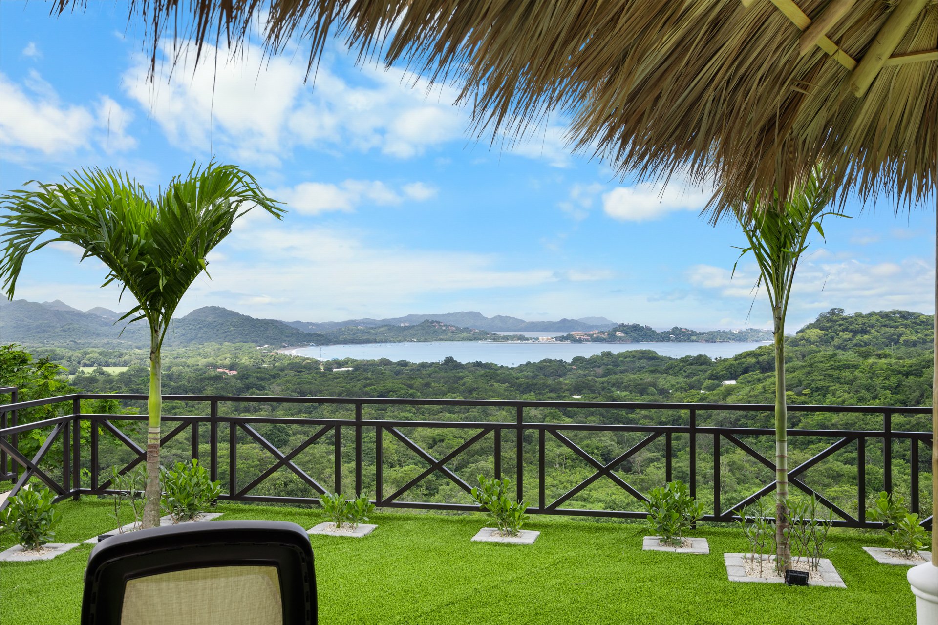Casa Camari en la Marcela | Near the Coast House For Sale in Playa Potrero