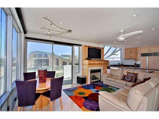 3545 Ocean Front Walk 