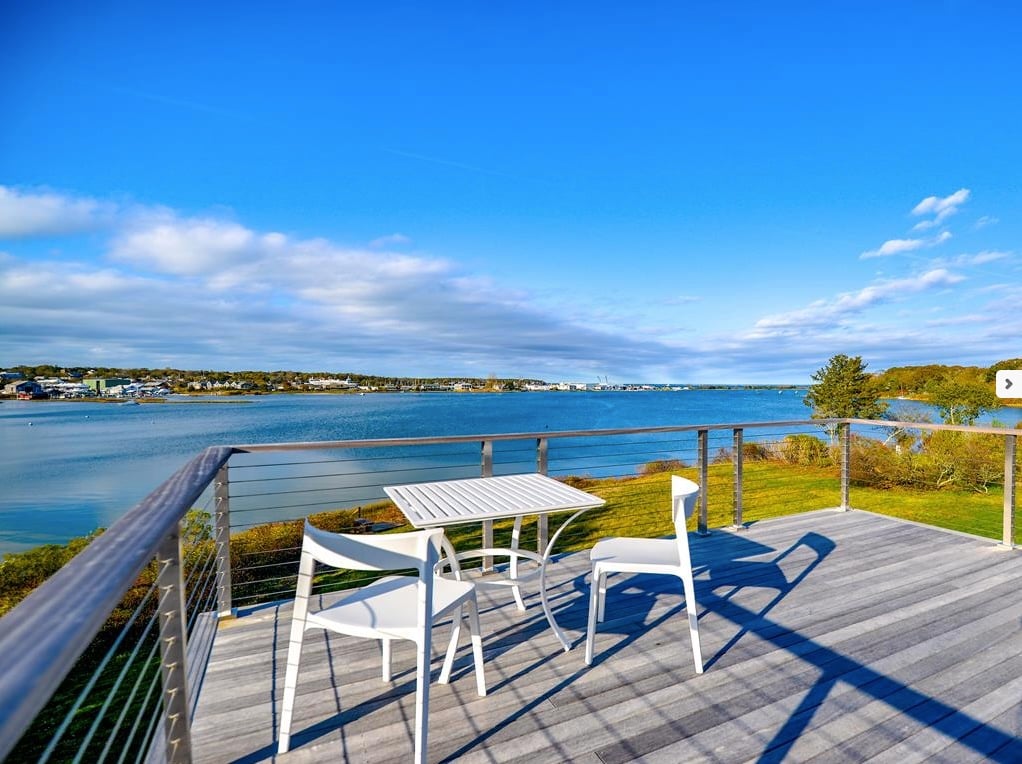 26 Hines Point