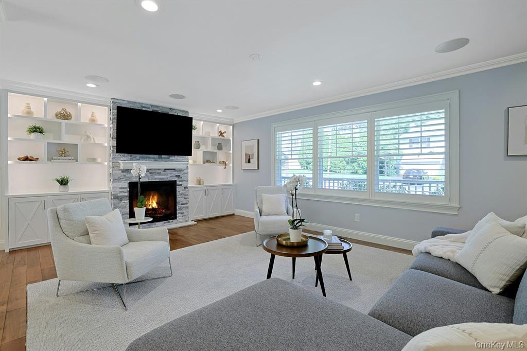 250 Evandale Road