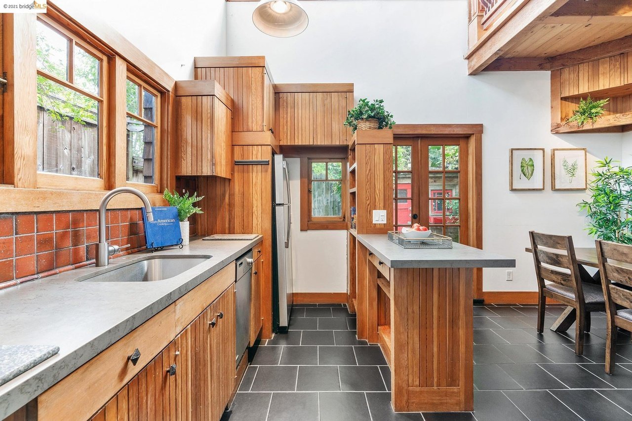 2016 Delaware St, #A