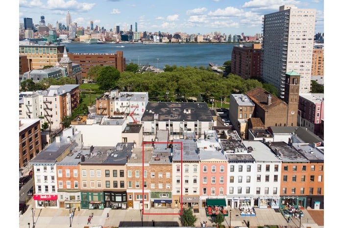 415 Washington Street