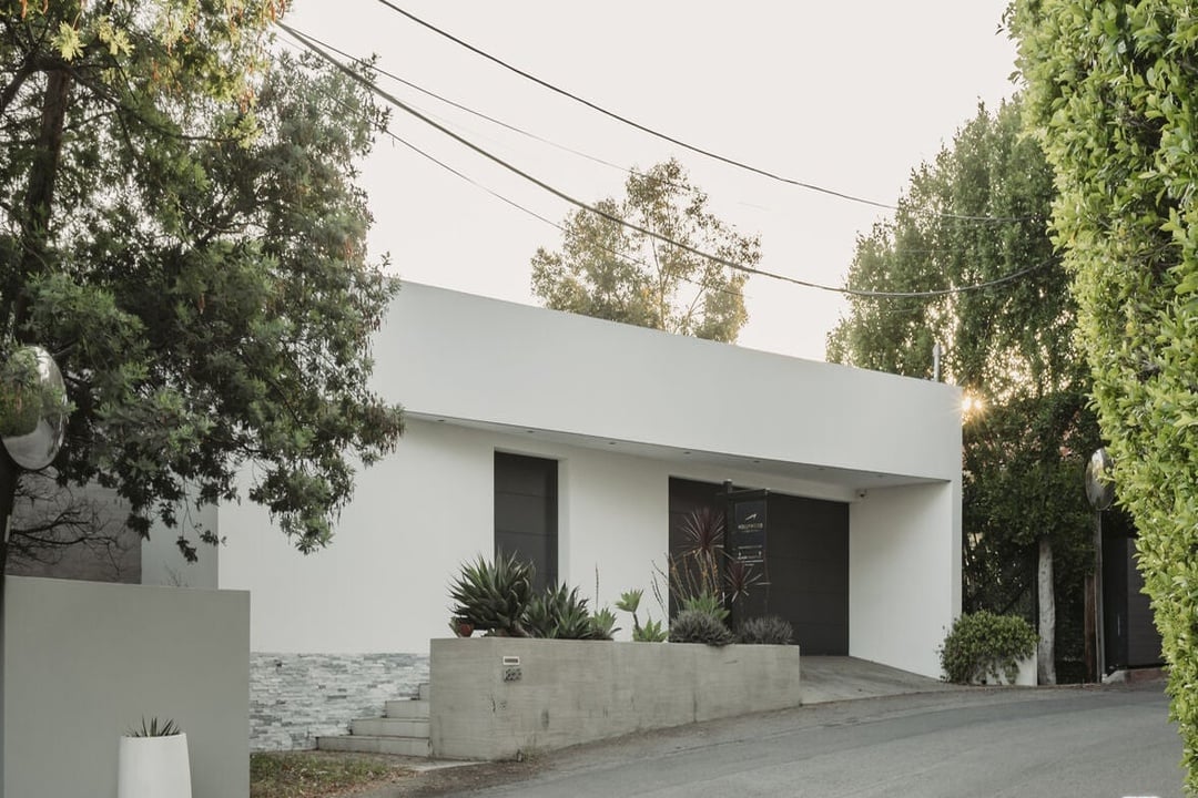 Nova Estate, Sunset Plaza Dr, 90069