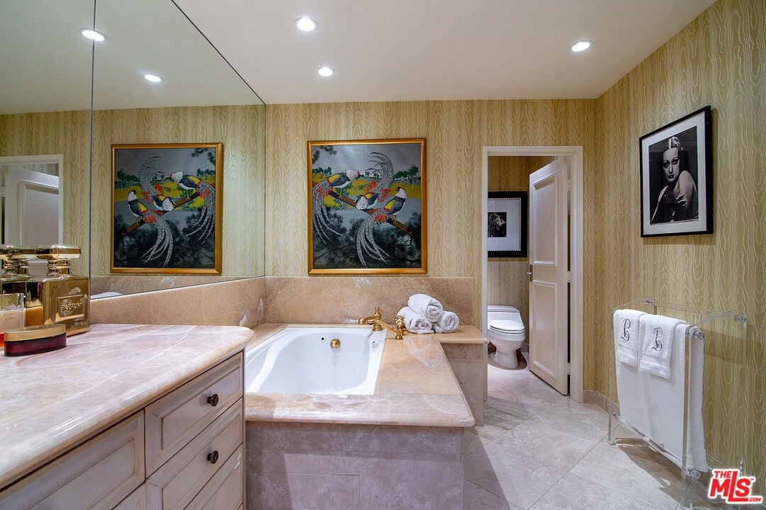 10430 Wilshire Blvd. Unit 1703