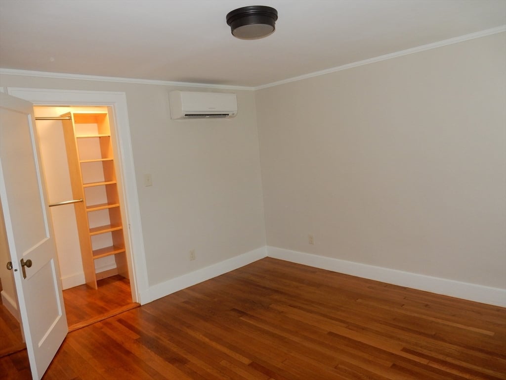 2 Littleton Road