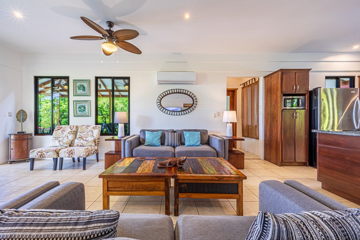 2.07 ACRES – 3 Bedroom Elegant Home With Guest Suite & Sweeping Ocean Views, Secluded & Nestled within Lush Jungle Surroundings!!!