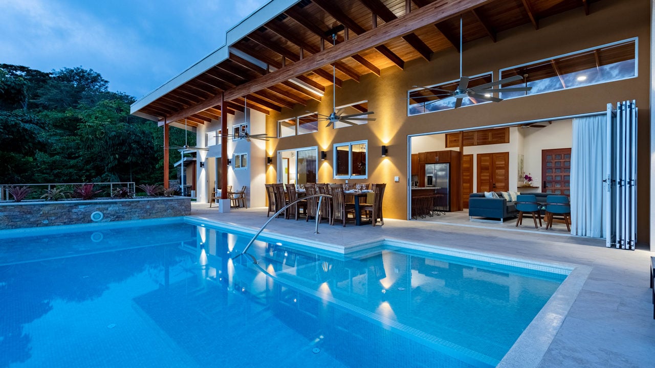 Luxury Home By The Beach Overlooking The Islands At Bahia Ballena