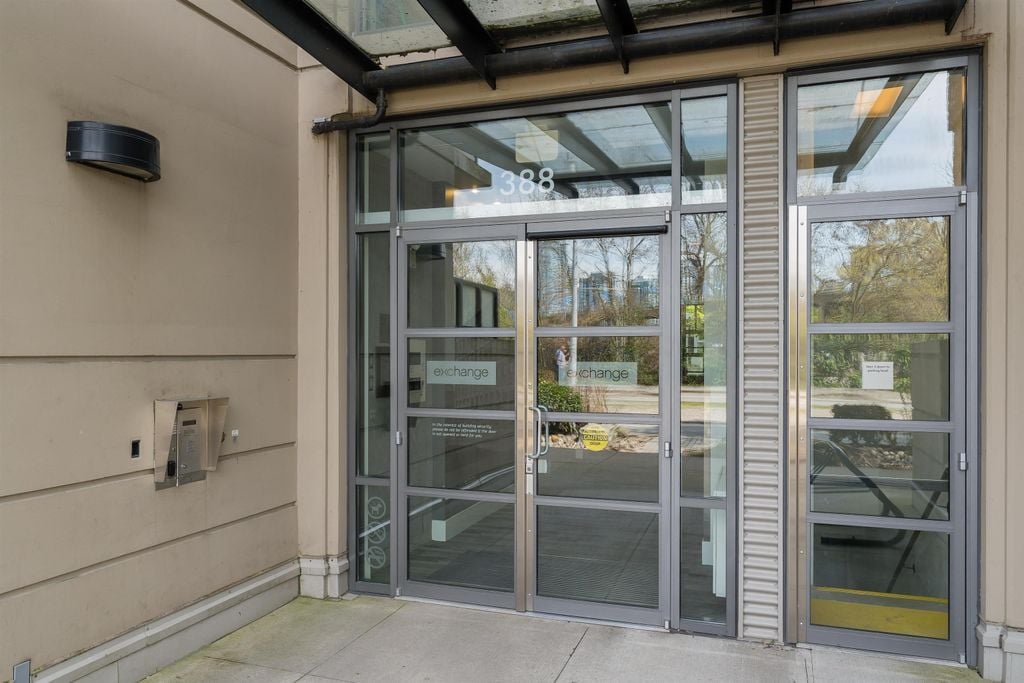 388 W 1st Ave, #206