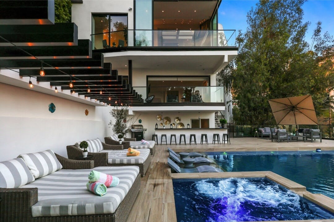 House Luminous