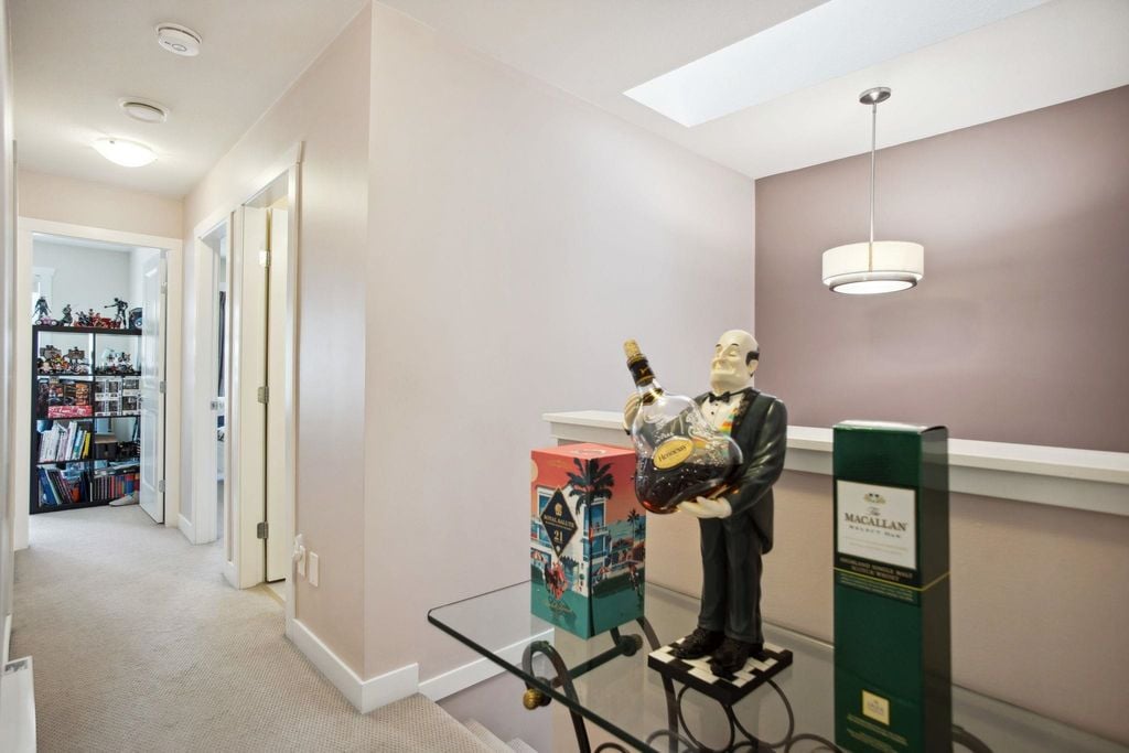 5660 Blundell Rd, #9