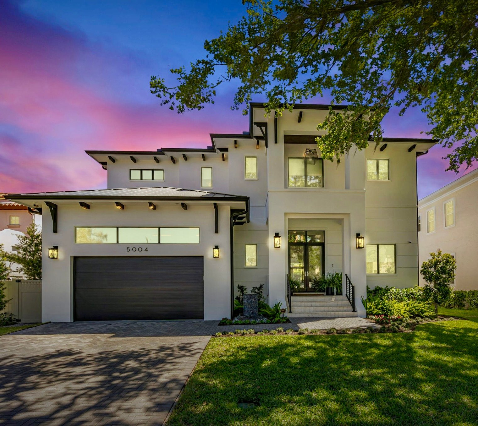 Waterfront Luxury in Beach Park