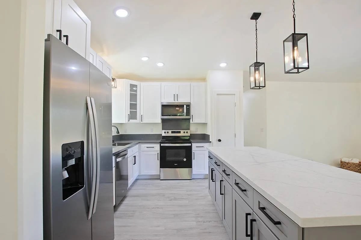 15-1544 15th Ave