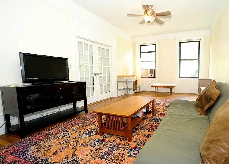 504 W 111th St, 45