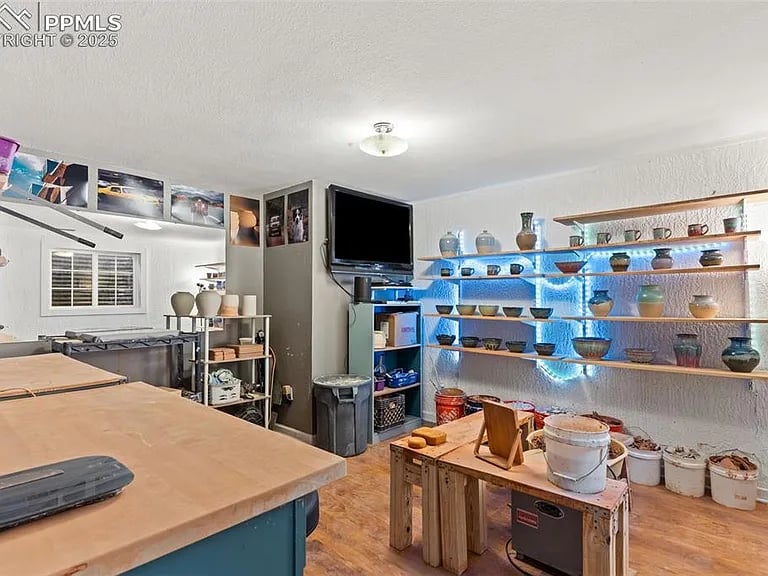 3360 Springridge Circle