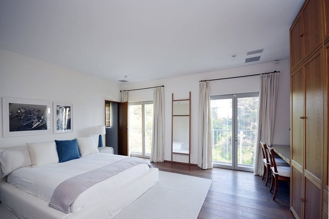 Velvet Lodge