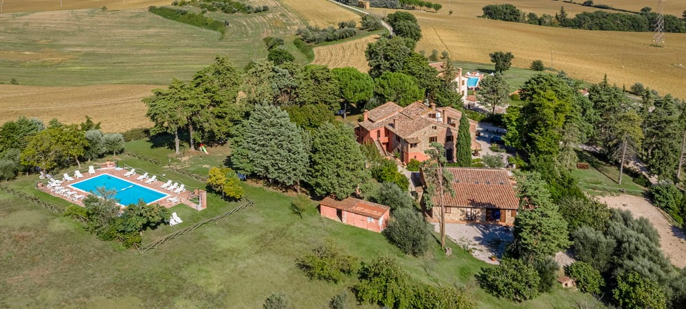 Beautiful Ranch with 2 Pools 