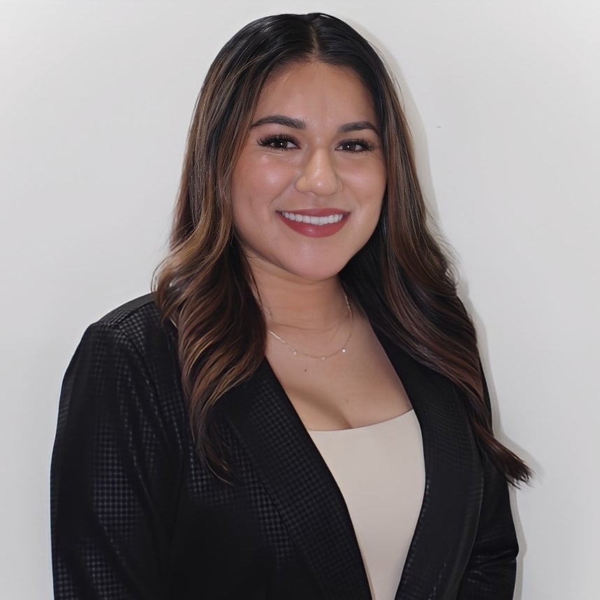 Magdalena Santillan-Vazquez Manahawkin, NJ Real Estate Agent Headshot