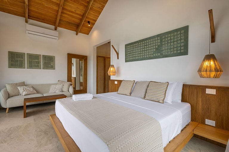 Villa Bahia Oceanview Designer Retreat