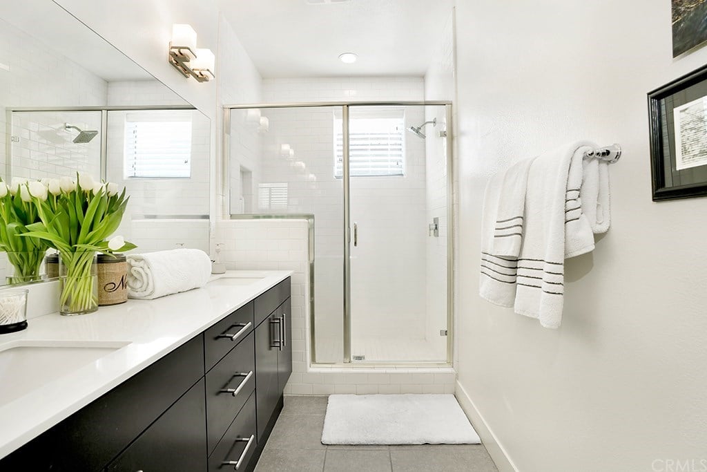 661 W 17th St, Unit 19