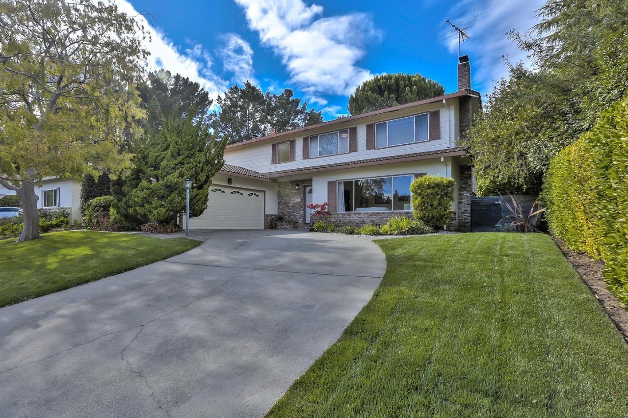 2950 Arguello Drive