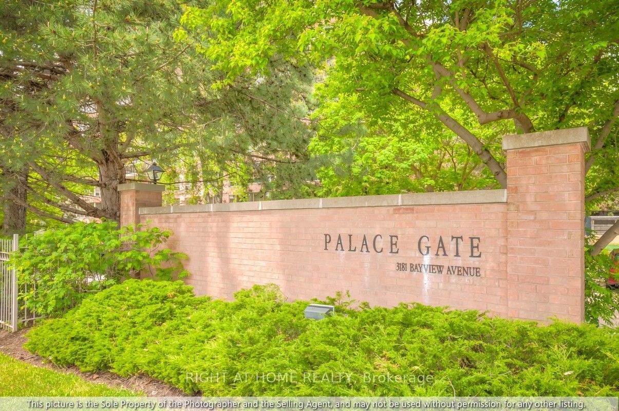 PALACE GATE PENTHOUSE 