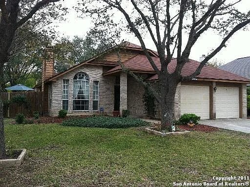 9755 Kelton Dr