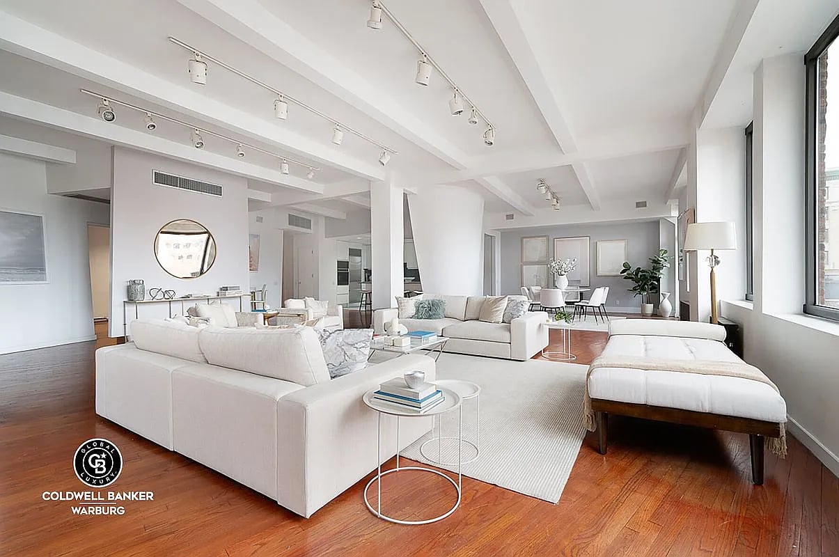 12 E 12th St, #8S