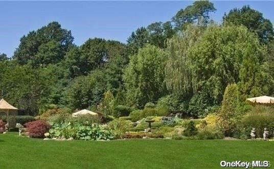 4 Mallard Dr