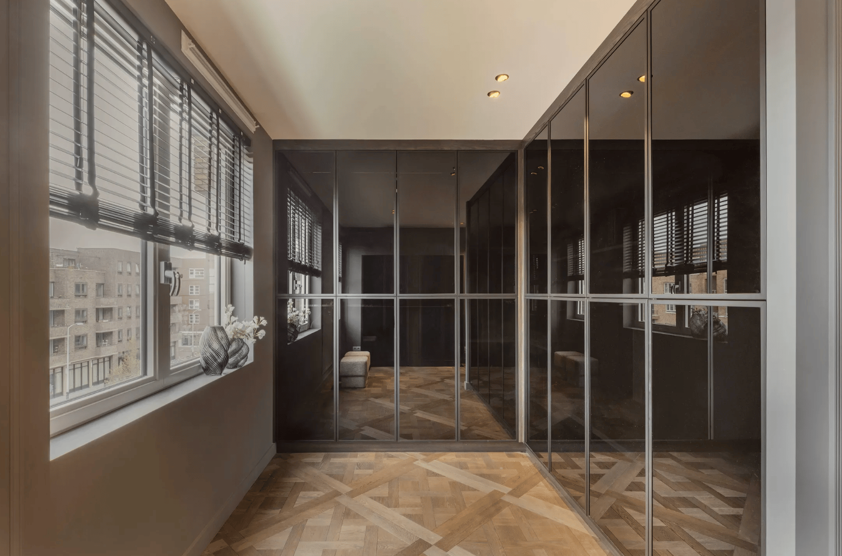HIGH-END PENTHOUSE