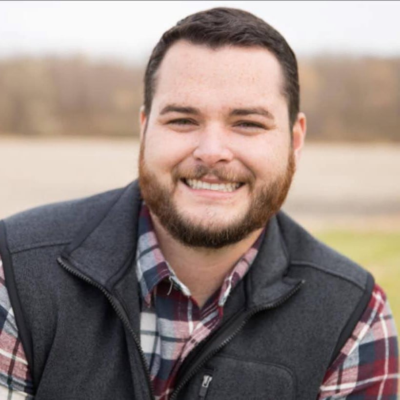 Nicholas Pina Lees Summit, MO Real Estate Agent Headshot