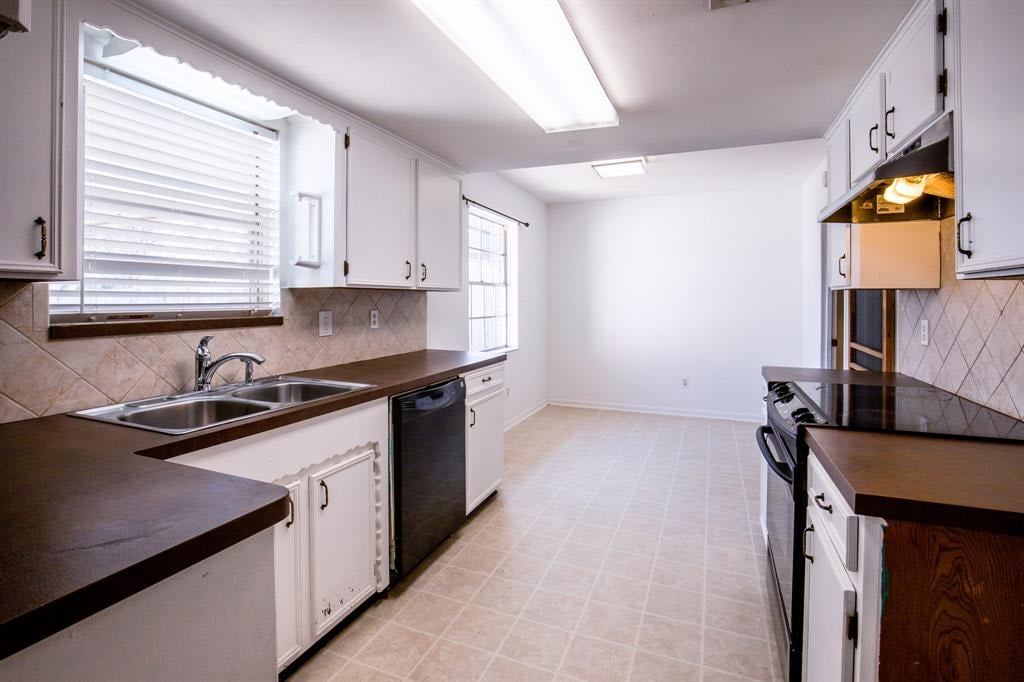 437 N Meinecke St Bellville, Tx 77418