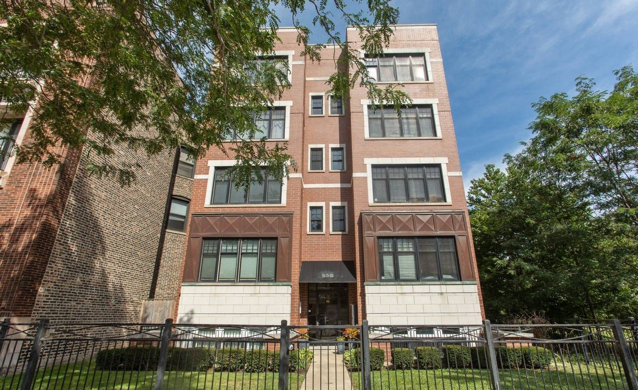 558 E Oakwood Blvd, #4W
