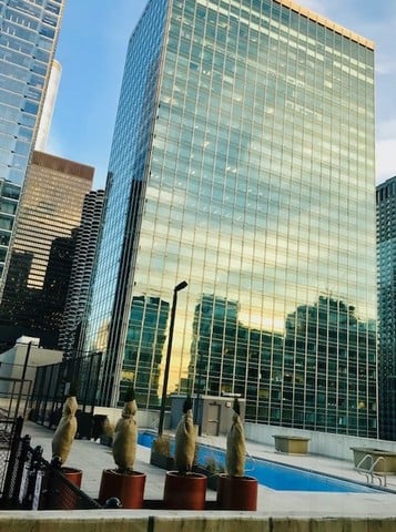345 N Lasalle St, #4305