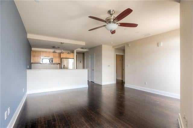 603 Davis St, #611