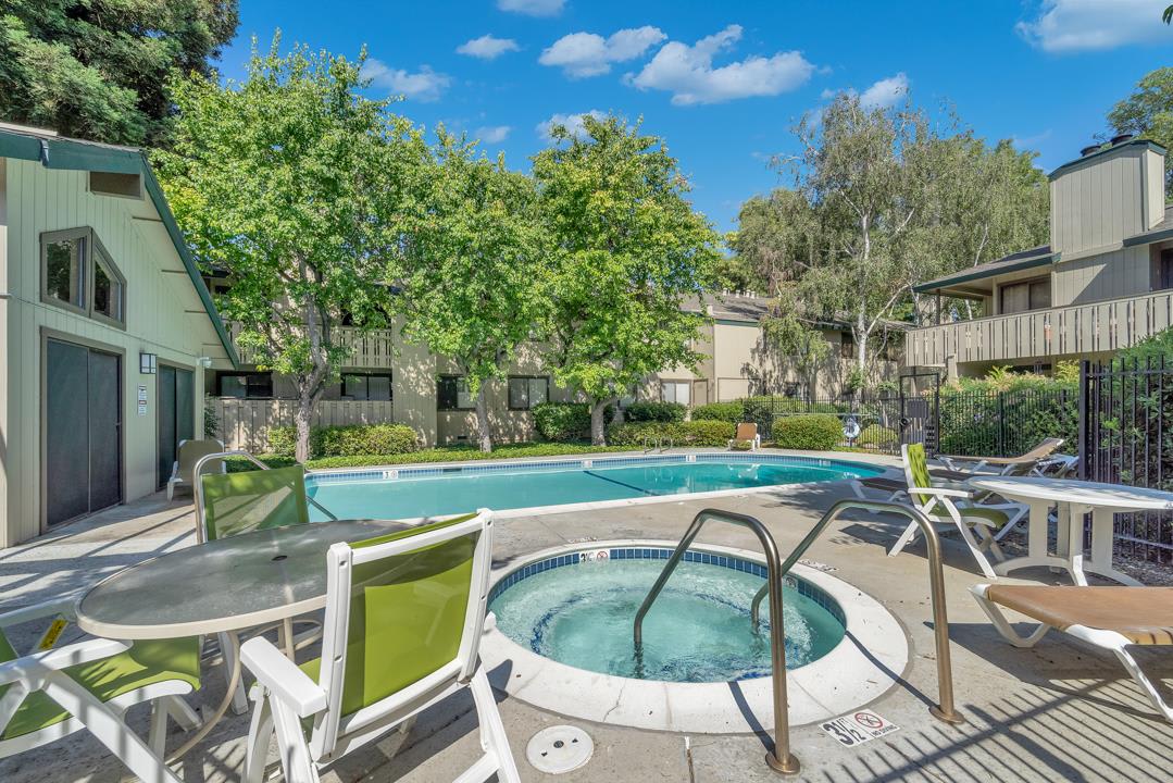 1467 Alma Loop