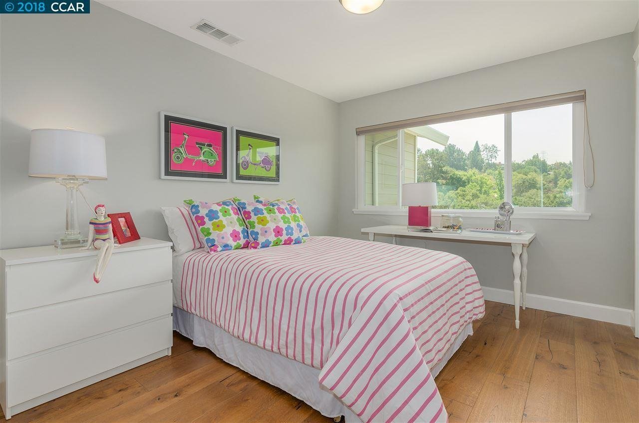 28 Southwood Dr