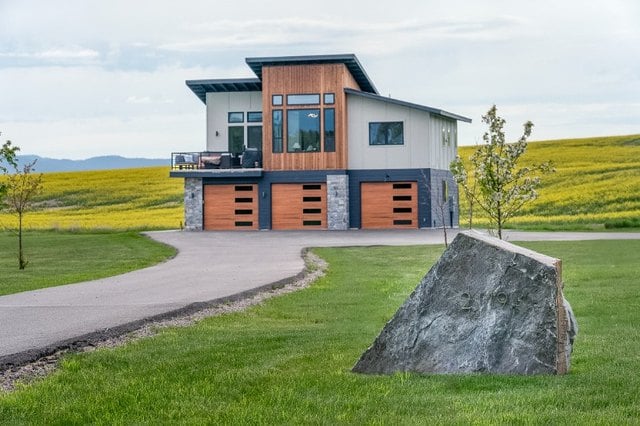 2119 Wintercrest Drive