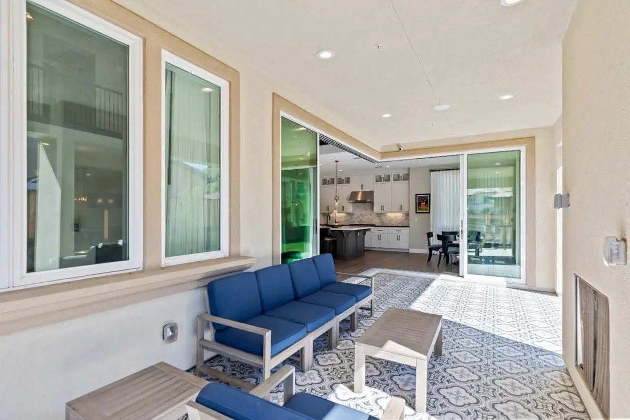 18600 Corte Arcangel