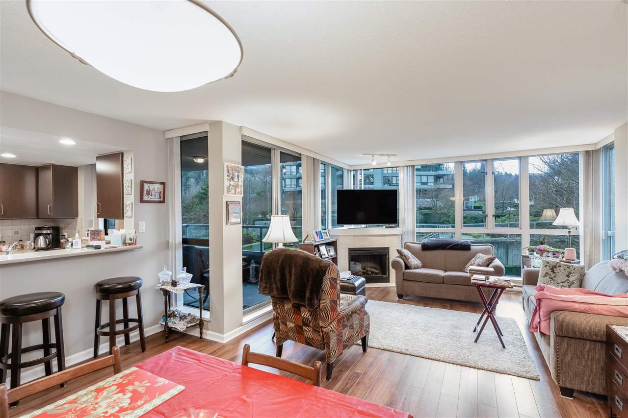 295 Guildford Wy, #201