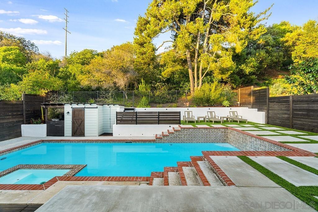 5444 Barkla St. San Diego, CA 92122