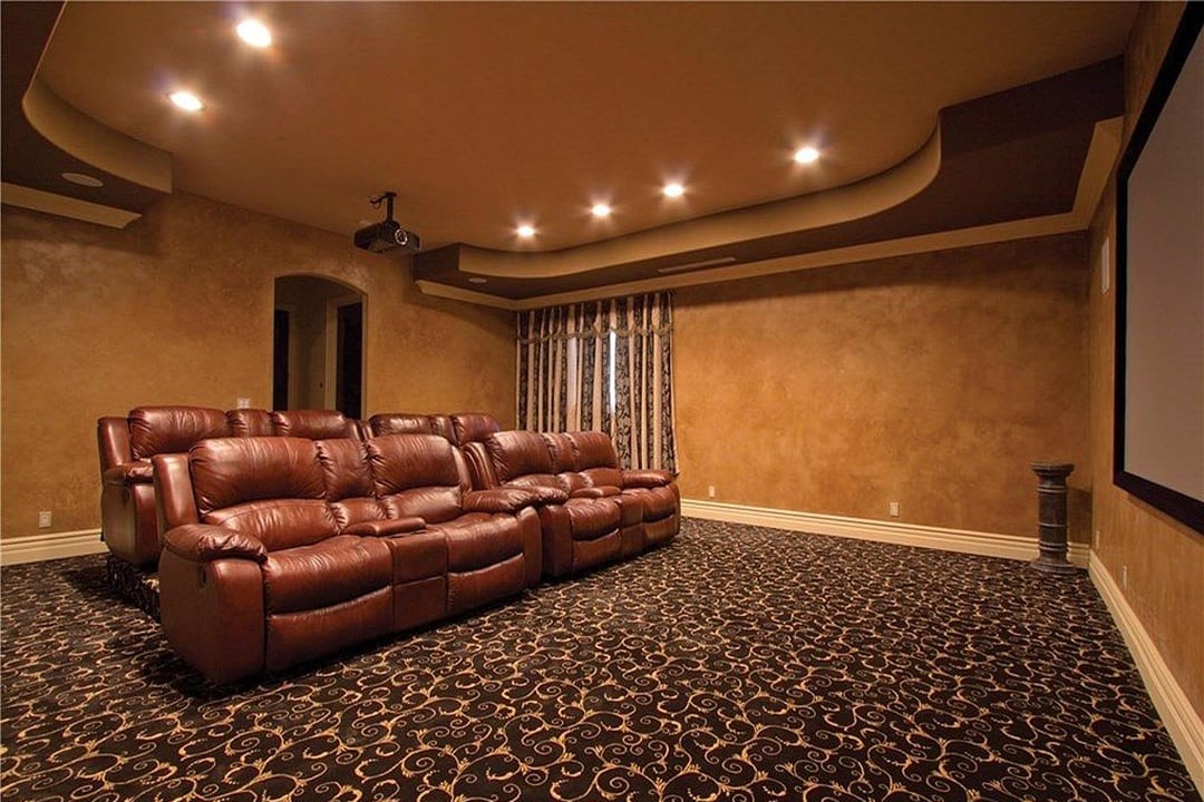 House Lumina