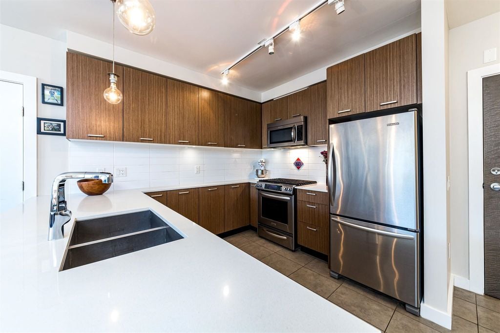 1177 Marine Dr, #311