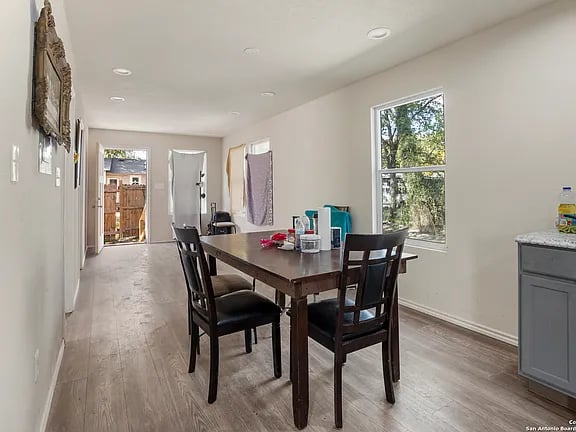 842 SW 39Th St