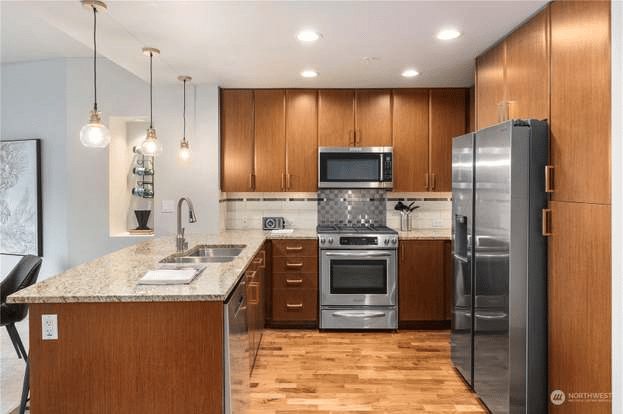 Live in Luxury: A Look into the Sophisticated Condo in Downtown Bellevue