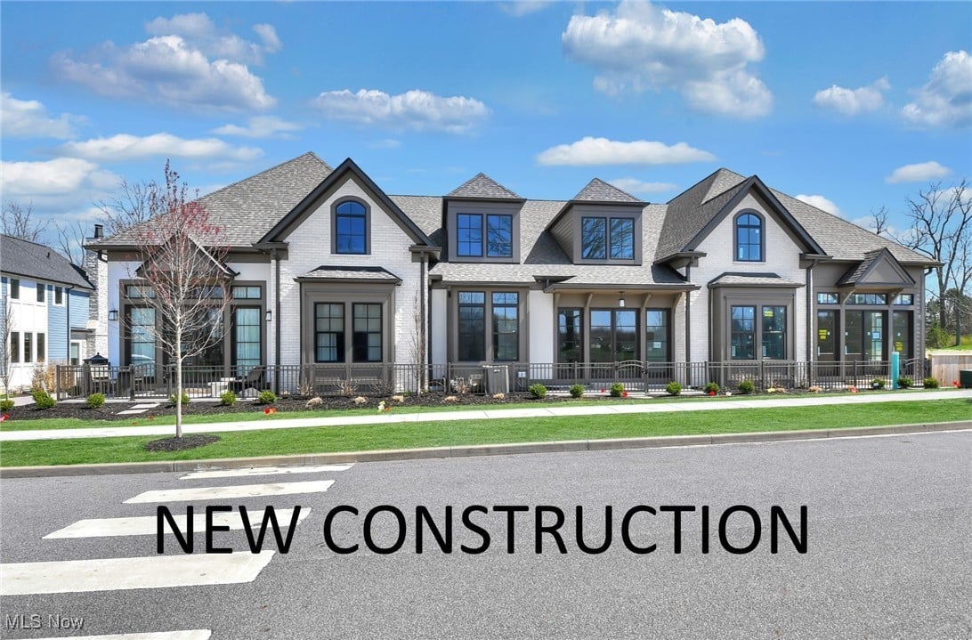 104 Woodridge Ln