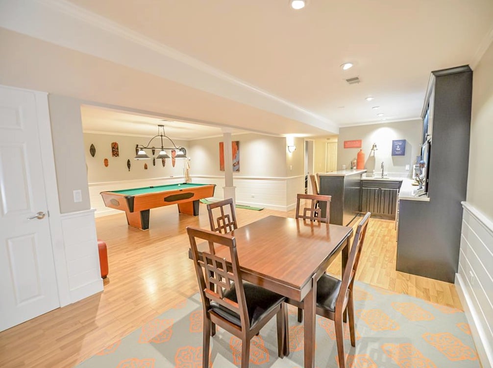 8 Puritan Dr