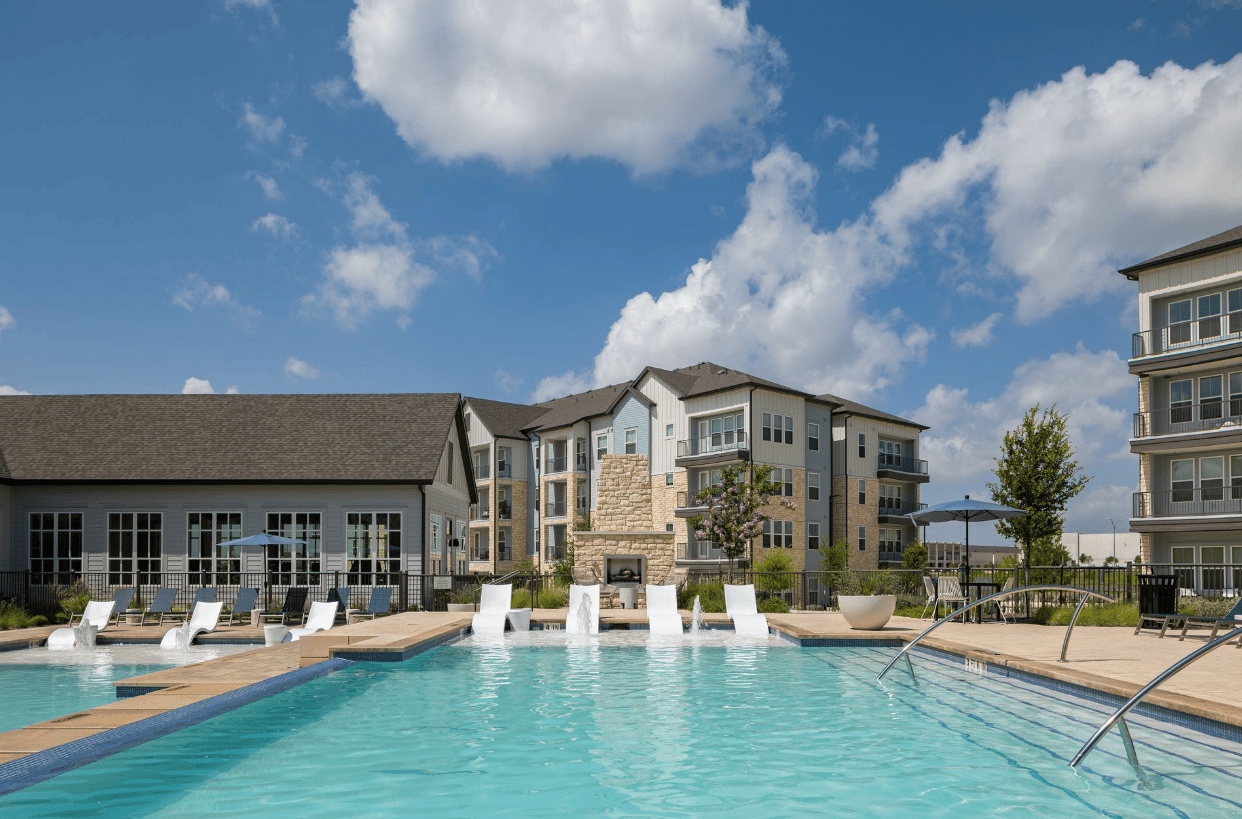 Receive 12 Weeks FREE When You Move-In By 11/30!