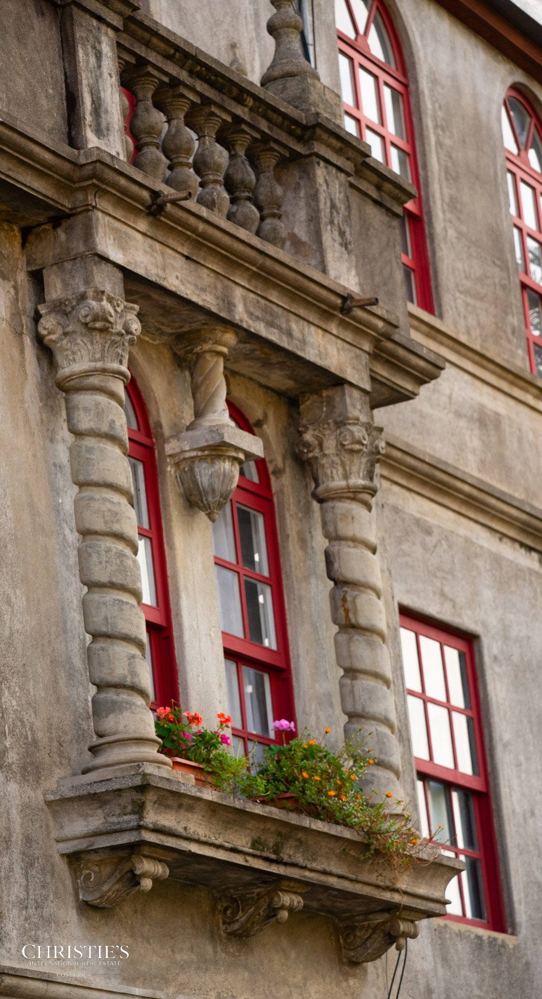 Edificio Jiménez- A Timeless Architectural Gem in Historic San José